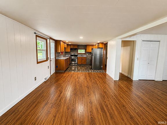 3rd image of 3097 E Stahl Rd
