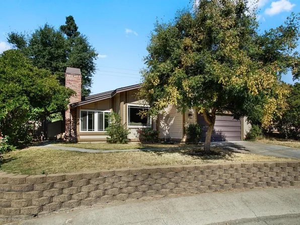 8240 Crestshire Cir, Orangevale, CA 95662