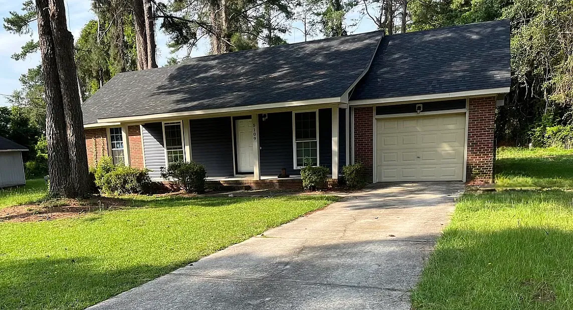 5109 Double Oaks Dr — Photo 1