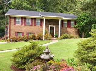 700 Darlene Dr, Birmingham, AL 35217