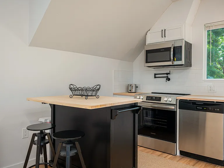 5622 SE Oak St #A — Photo 16