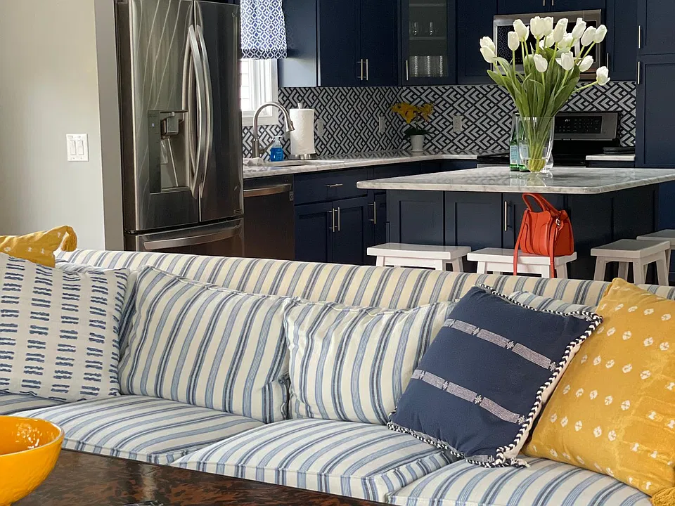 708 Hurricane Rd