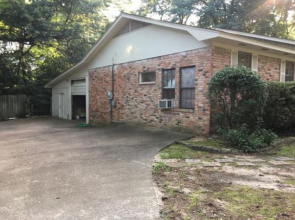 2nd image of 345 County Road 613