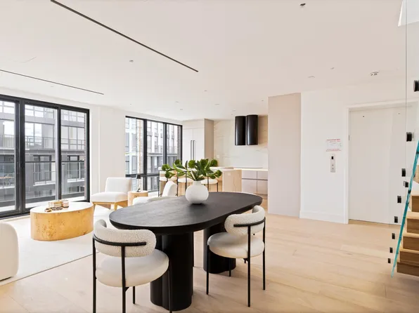 1025 Pacific Street image 6 of 14