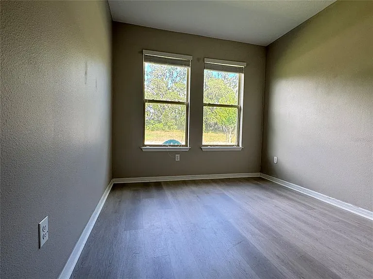 4923 Rolling Green Dr — Photo 25