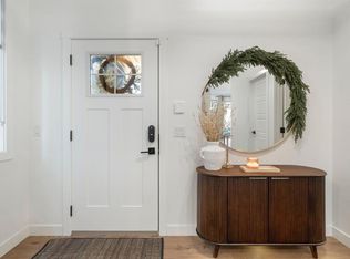 31 E Saddlebred Ct, Cochrane, AB T4C3B5