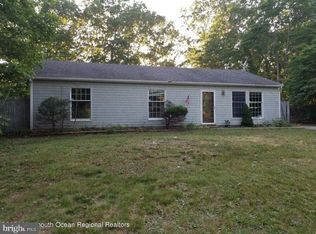 38 Cranmer Rd, Bayville, NJ 08721