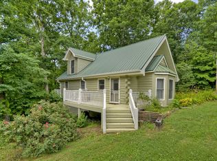 492 Ridgeview Cir, Morganton, GA 30560