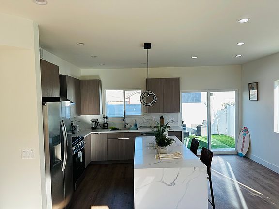 2nd image of 2426 N Myers St #201