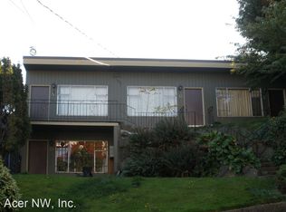 619 Comstock St APT B, Seattle, WA 98109
