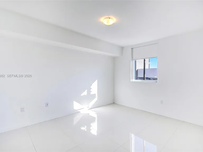 7661 NW 107th Ave #506 — Photo 5