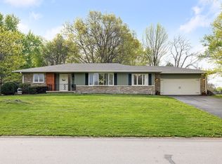 6417 Meridian Woods Blvd, Indianapolis, IN
