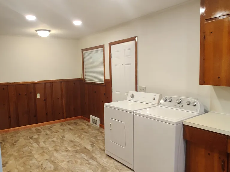 1350 N Kings Dr — Photo 19