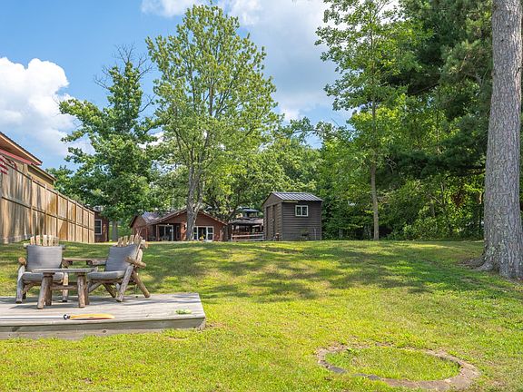 4th image of 2368 109th St