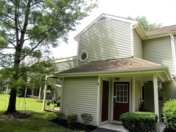 223 Victory Way, Clifton Park, NY 12065