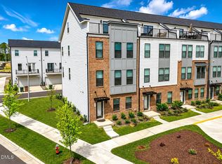 501 Hedrick Ridge Rd, Cary, NC 27519