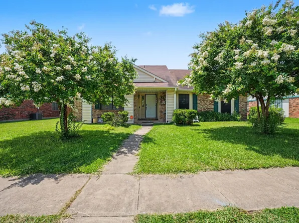 4510 Bridgeport Dr, Garland, TX 75043