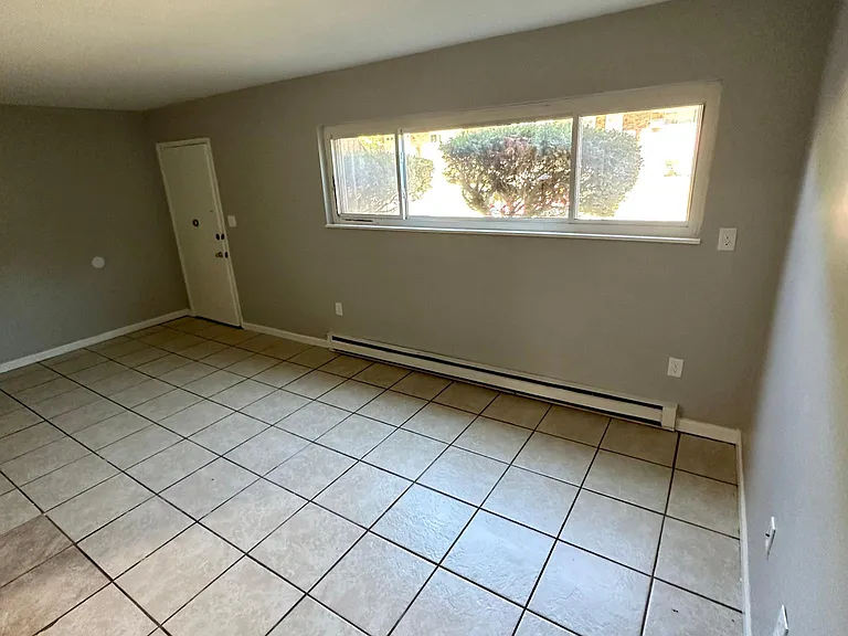2235 Hanser Dr #3 — Photo 7