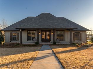 13 Sedge Way, Lumberton, MS 39455