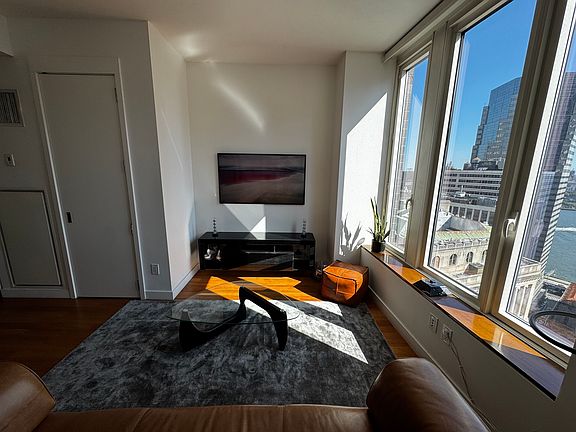 4th image of 15 William St APT 33D