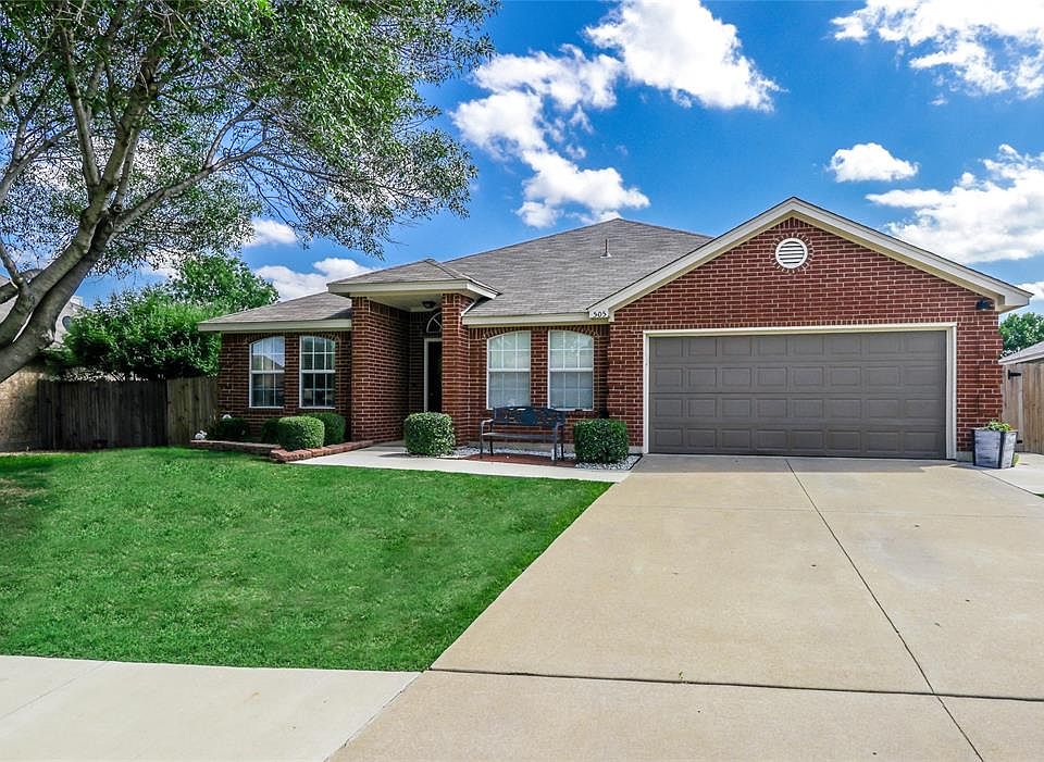 1st image of 505 Brandy Ct