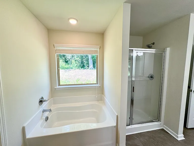520 McGinnis Cir — Photo 16