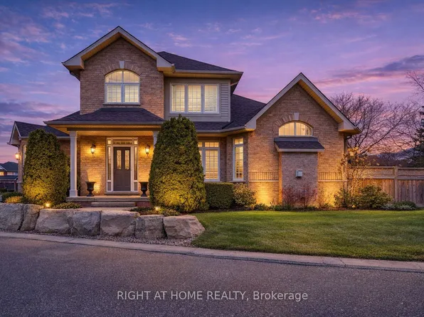 4280 Taywood Dr #15, Burlington, ON L7M 4X8