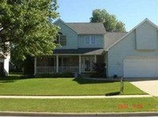 728 Stanwood Dr, Cedar Falls, IA 50613