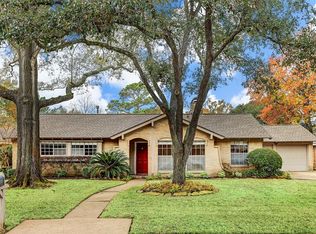 2631 Rosefield Dr, Houston, TX 77080