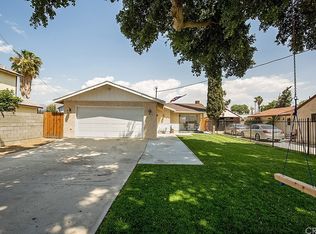 1384 Wabash Ave, Mentone, CA 92359