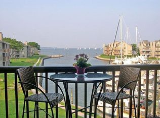 7028 Channel Village Ct APT 201, Annapolis, MD 21403