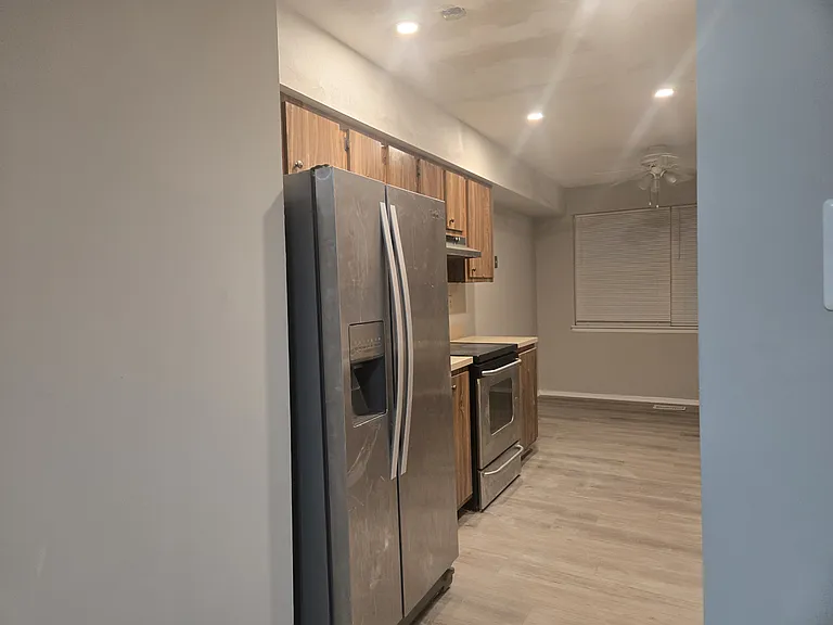 1 Golden Hill Ct — Photo 13