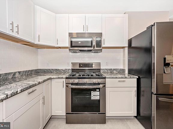 5th image of 1339 Talbert Ter SE