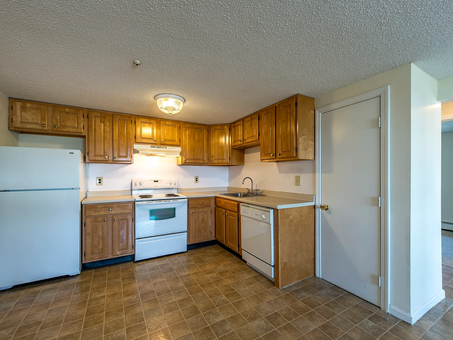 Highland Street Apartments — Photo 3