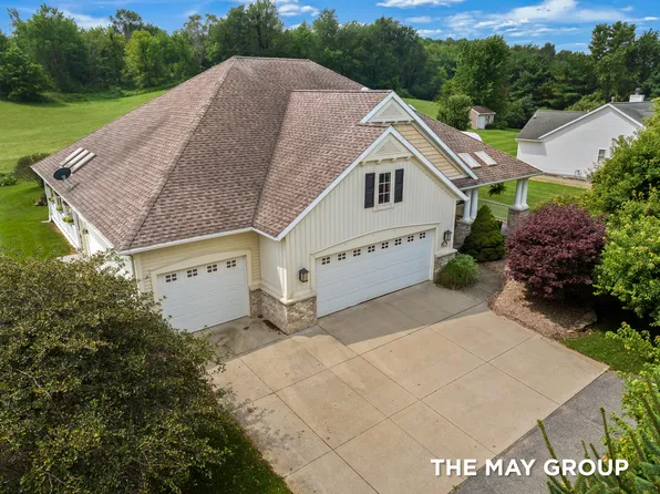 862 Camellia Ln, Wayland, MI 49348