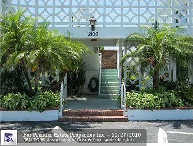 1st image of 2100 NE 39th St APT 304