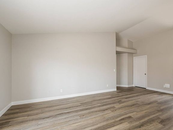 2nd image of 8824 Berry Hill Ln #44-3007