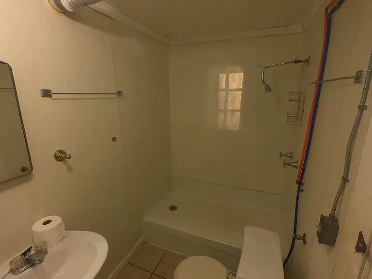 65 Elm St #2 — Photo 5