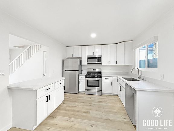5th image of 4370 Swift Ave #0