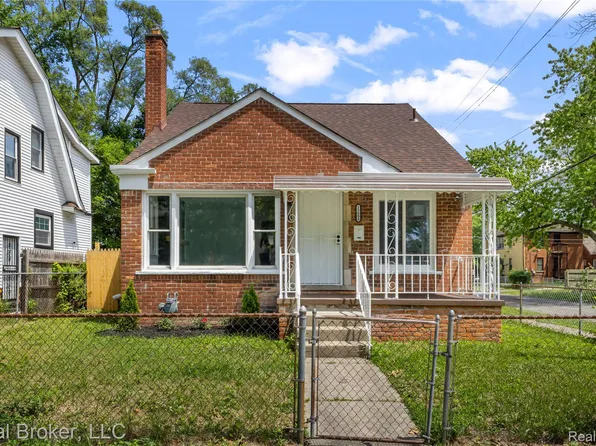 15000 Stansbury St, Detroit, MI 48227
