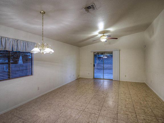 3rd image of 5115 E Butterweed Dr