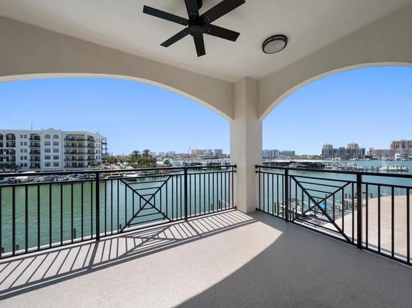 211 Dolphin Point #303, Clearwater, FL 33767