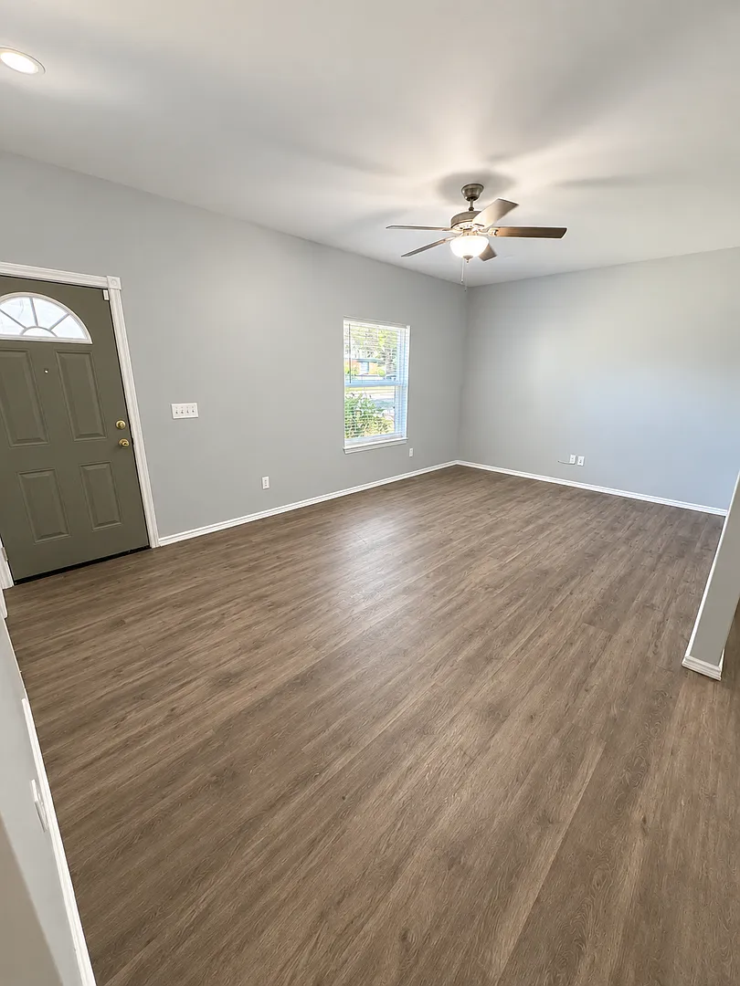 Welcome to Your Next Home with Harvest Management! — Photo 1