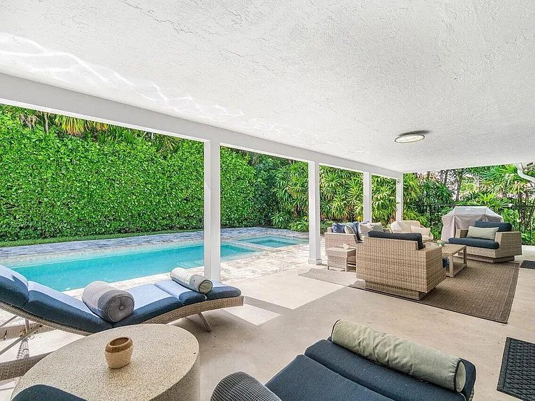 5903 N Ocean Blvd — Photo 14