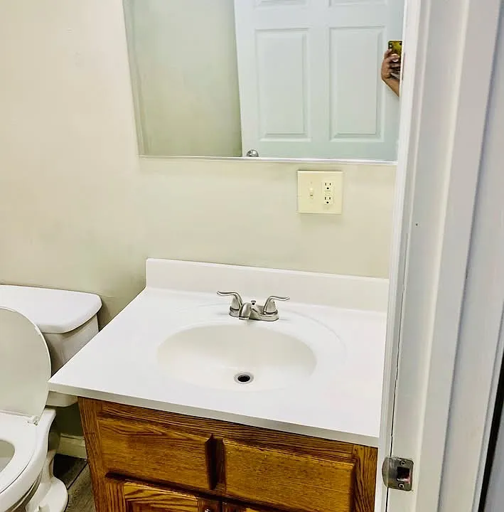 Unit Photo