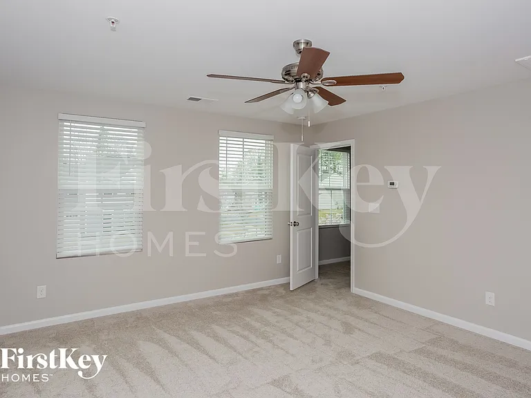 2397 Willow Pond Ln SE — Photo 7