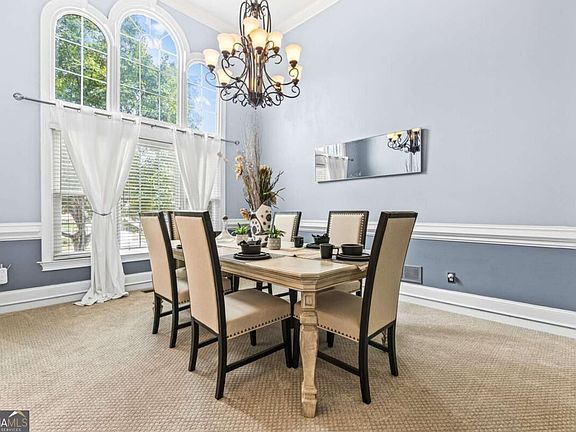 5th image of 1130 Lewis Ridge Cir