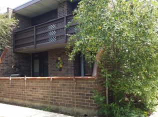 1701 Kenneth Cir, Elgin, IL 60120