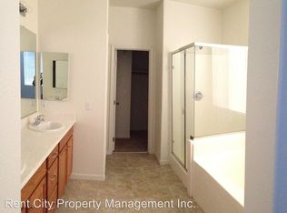 7423 Whisperwillow Dr, Sacramento, CA