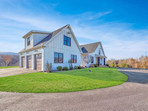 4th image of 5797 Advance Mills Rd